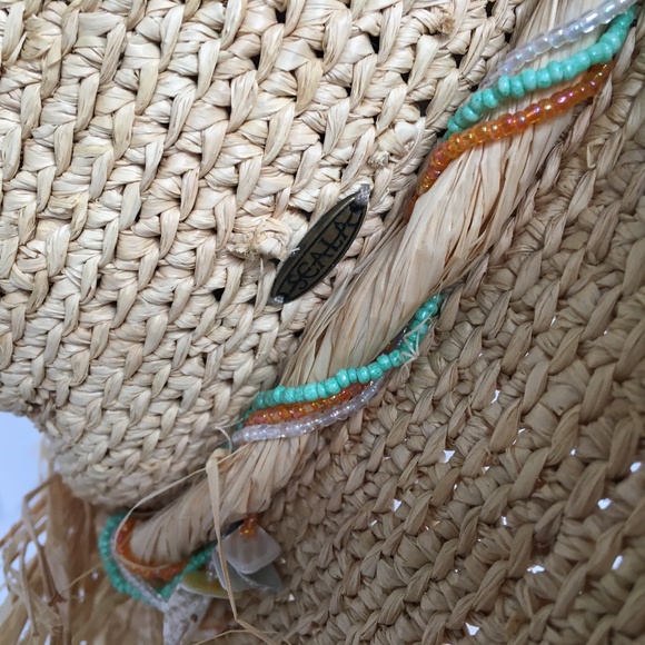 SCALA Wide Brim Straw Sun Hat with Broken Shells Twisted on Band One Size - Picture 5 of 8